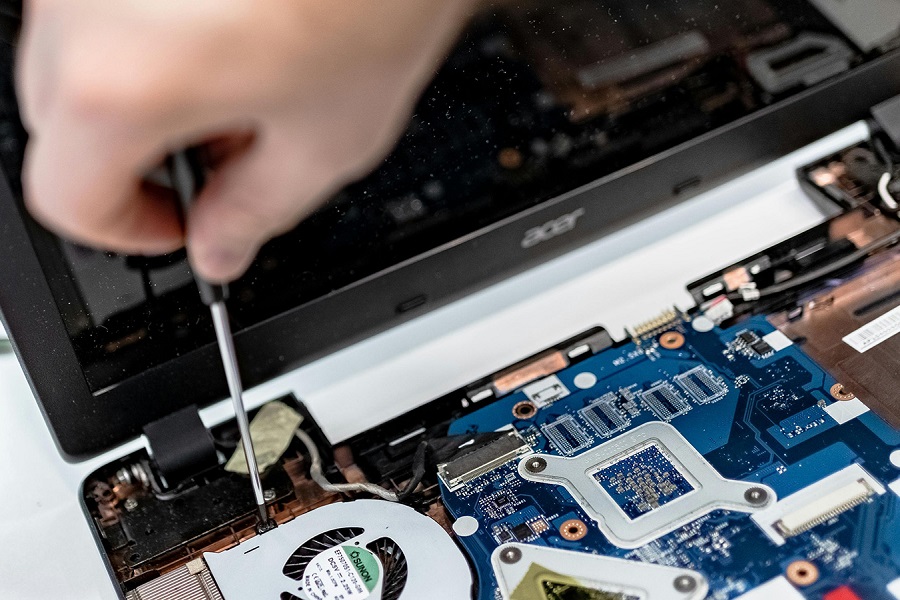 Service Provider of Latest Technology to Repair Laptops in Noida, Uttar Pradesh, India.