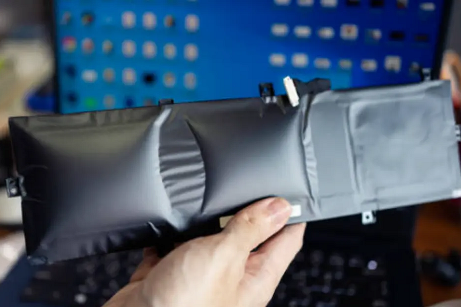 Service Provider of Battery Repair/Replacement in Noida, Uttar Pradesh, India.